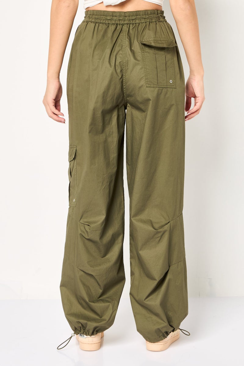 promod سروال كارجو نسائي بقصة عادية غير قابلة للتمدد، زيتوني - Image 2